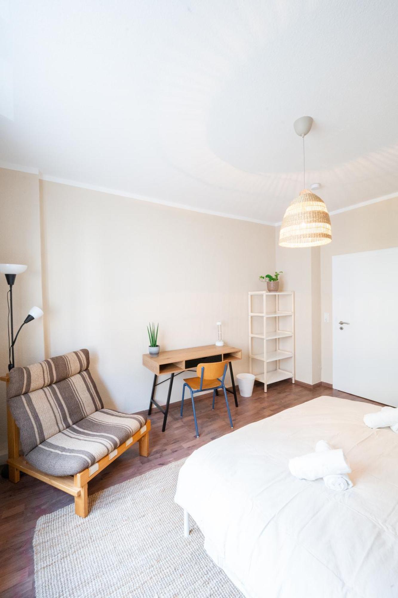 -Super Zentrales Zimmer- Direkt An Der Lutter! Bielefeld Exterior foto