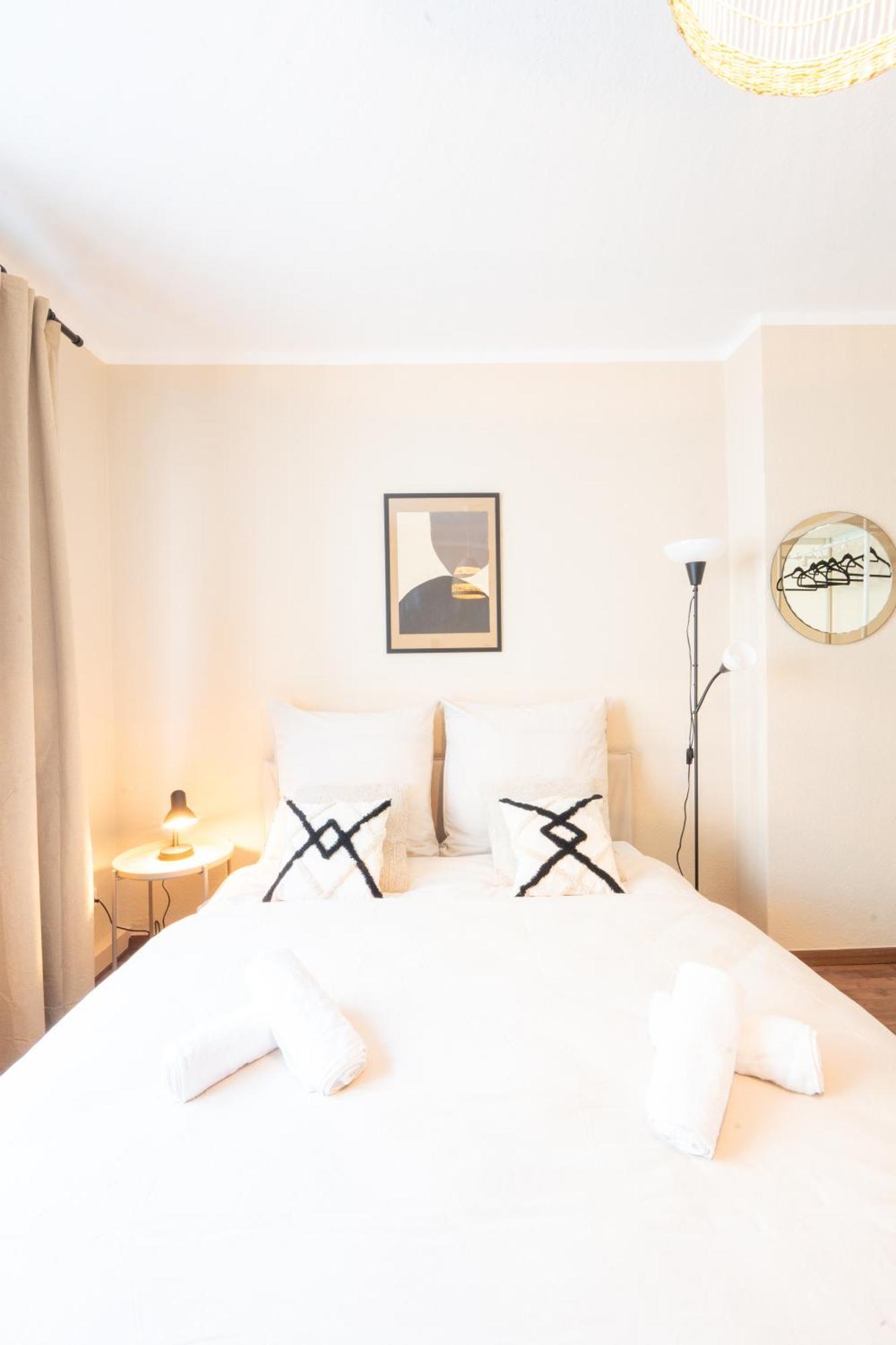 -Super Zentrales Zimmer- Direkt An Der Lutter! Bielefeld Exterior foto